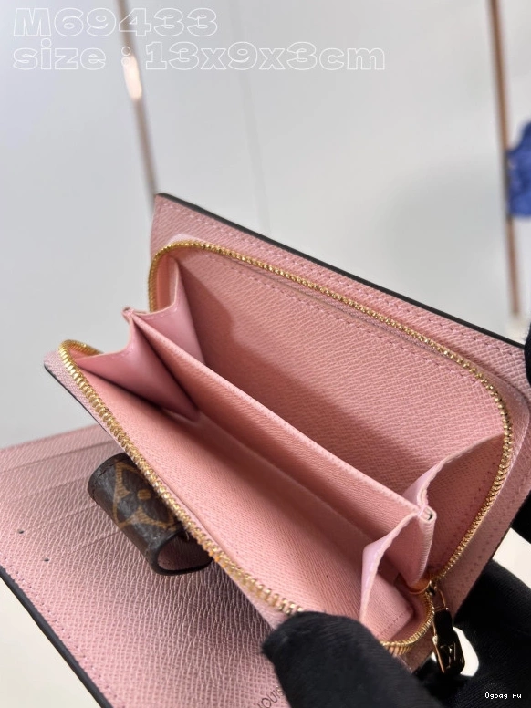 VUITTON WALLET-13*9*3 cm Juliette LOUIS 0725